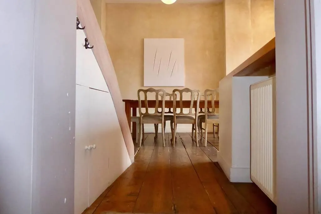 Spacious Duplex + Terrace In Ghent. Top Location! Apartman